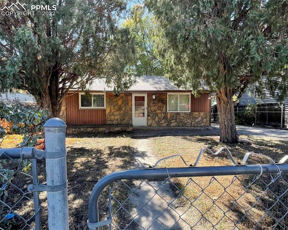 2001 Manitoba Drive - Photo 1