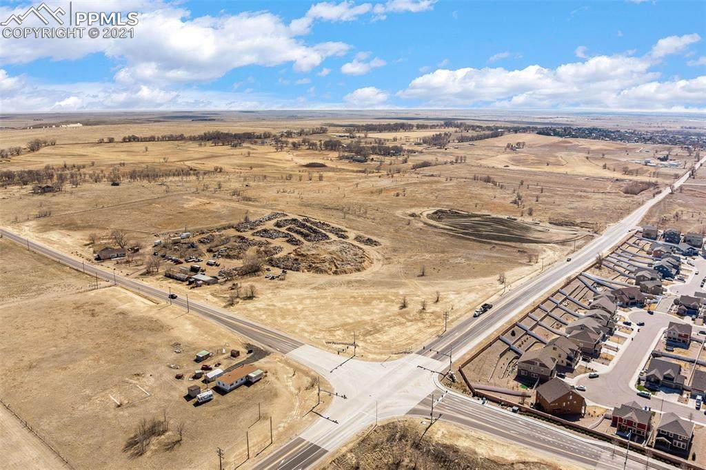 8525 Squirrel Creek Road - Photo 1