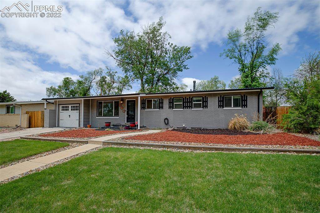 118 Bradley Street - Photo 1