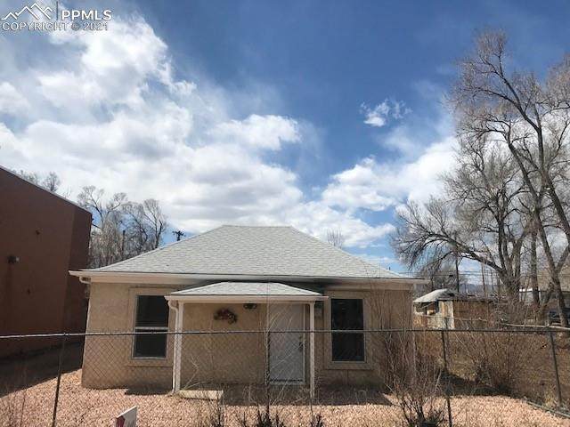 218 Iowa Avenue - Photo 1