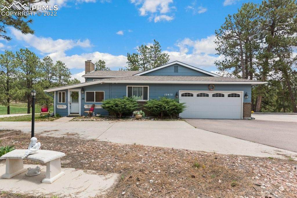 10415 Thomas Road - Photo 1