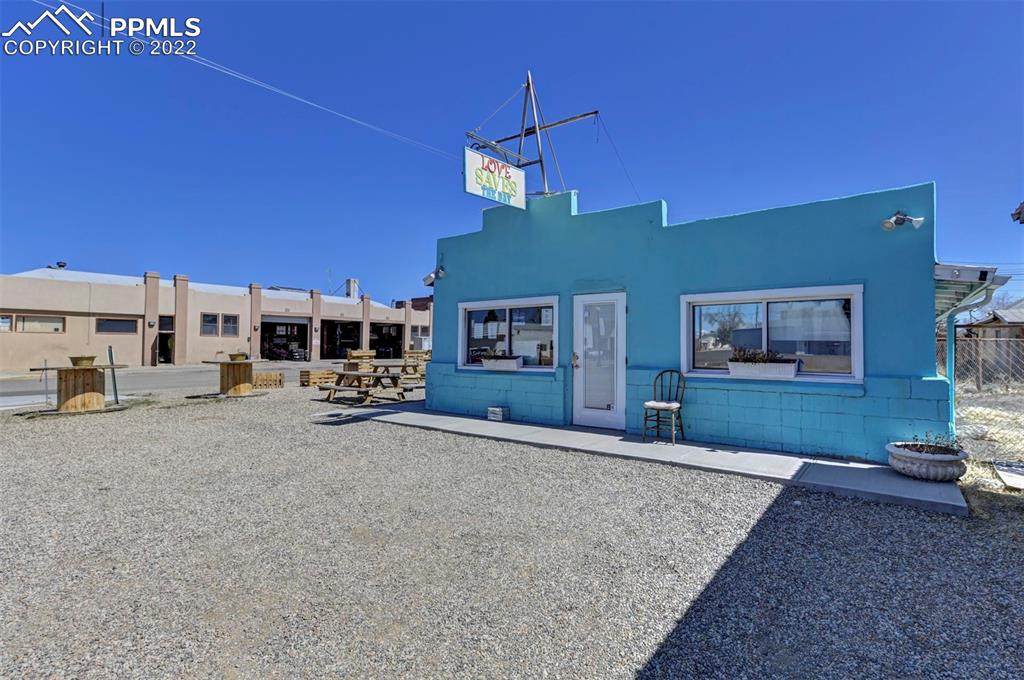1000-1004 Main Street - Photo 1