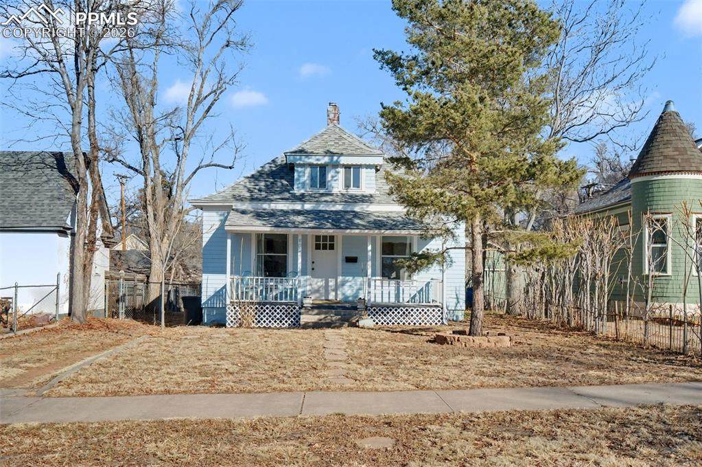 808 Monument Street - Photo 1