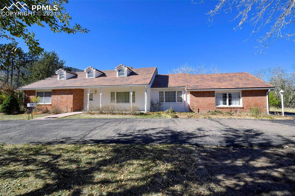 64 Cheyenne Mountain Boulevard - Photo 1