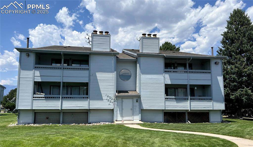 1224 Firefly Circle - Photo 1