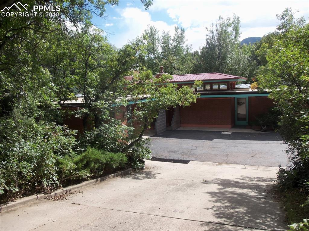 305 Old Broadmoor Road - Photo 1