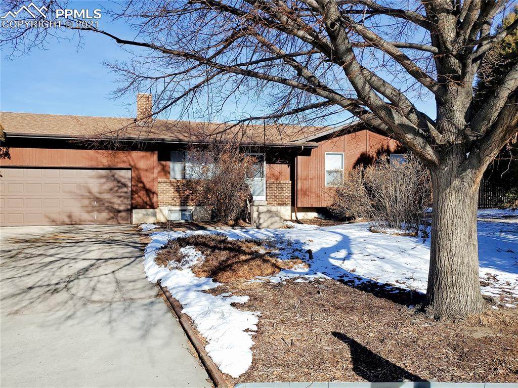 6050 Eagles Nest Court - Photo 1