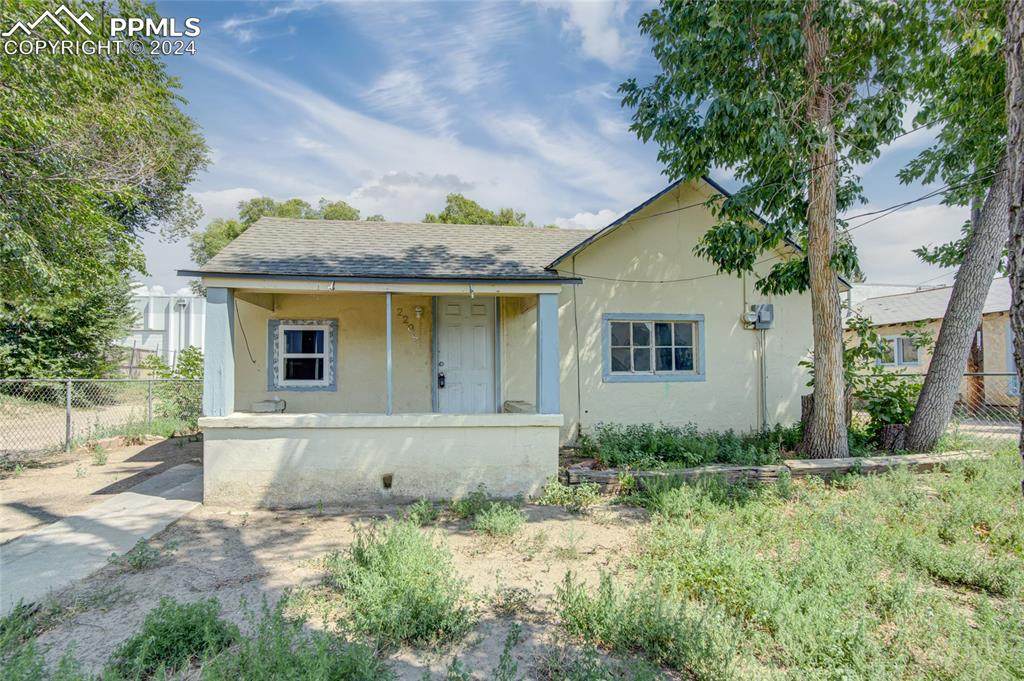 2208 Boulder Street - Photo 1