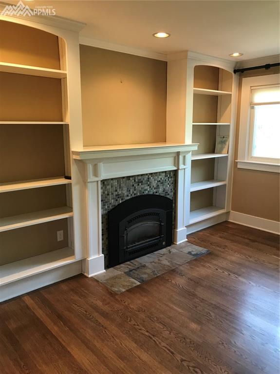 2127 Cascade Avenue - Photo 1
