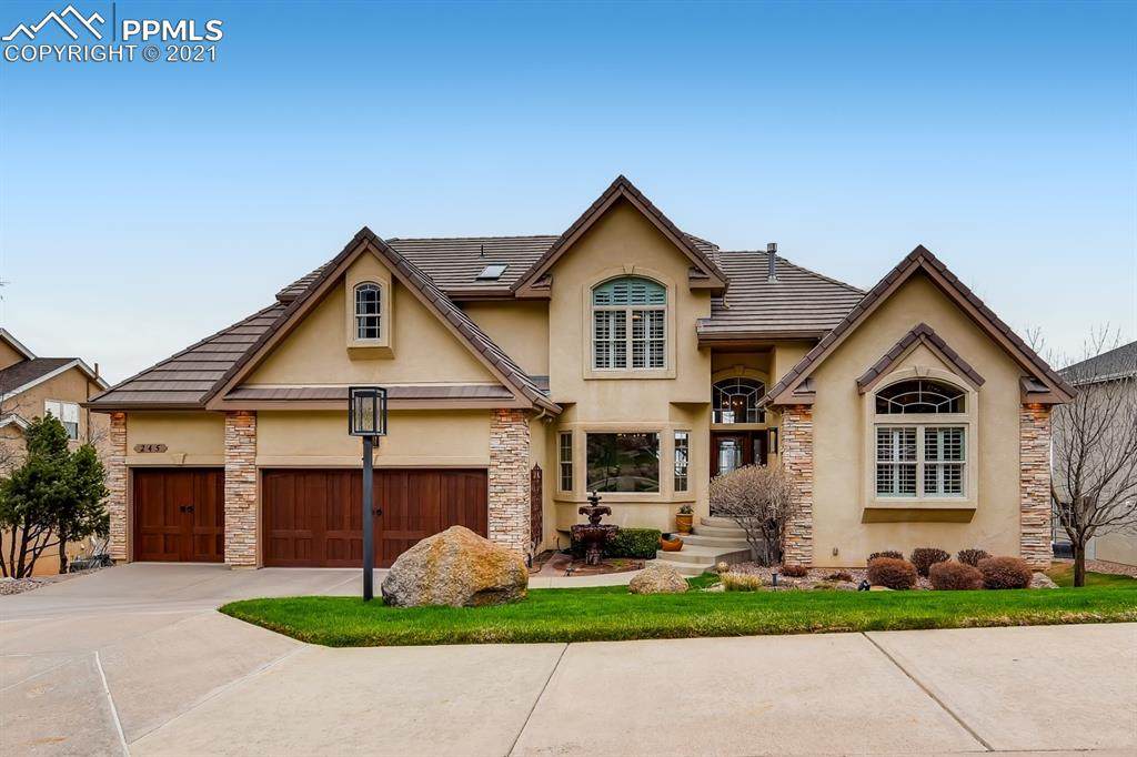245 Paisley Drive - Photo 1