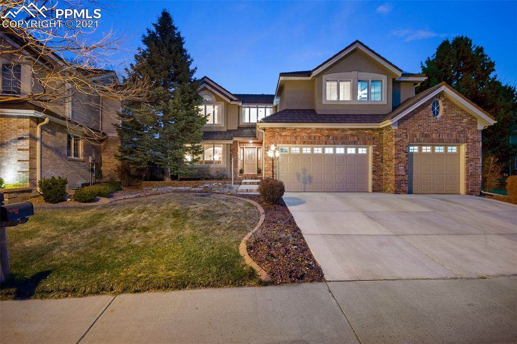 5212 Geneva Street - Photo 1