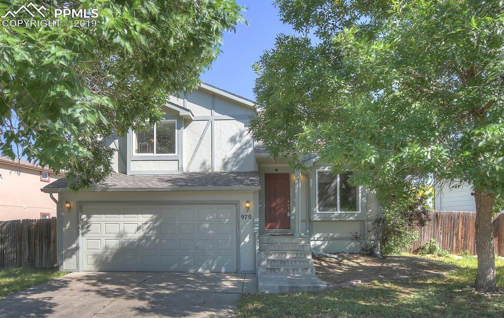 970 Daffodil Street - Photo 1