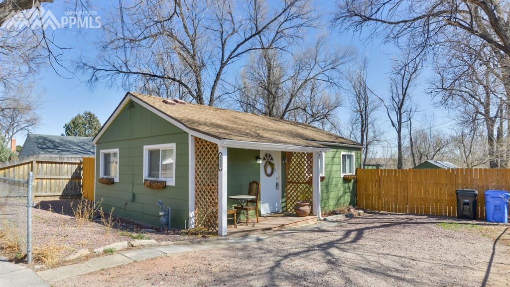 2637 Yampa Street - Photo 1