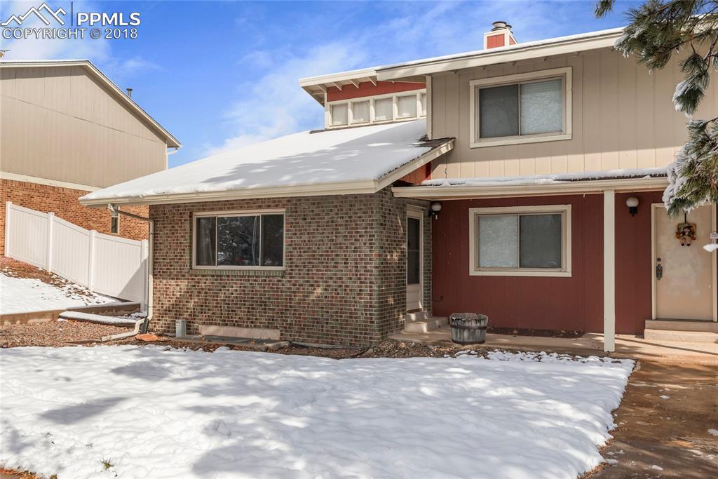 360 Rockrimmon Boulevard - Photo 1