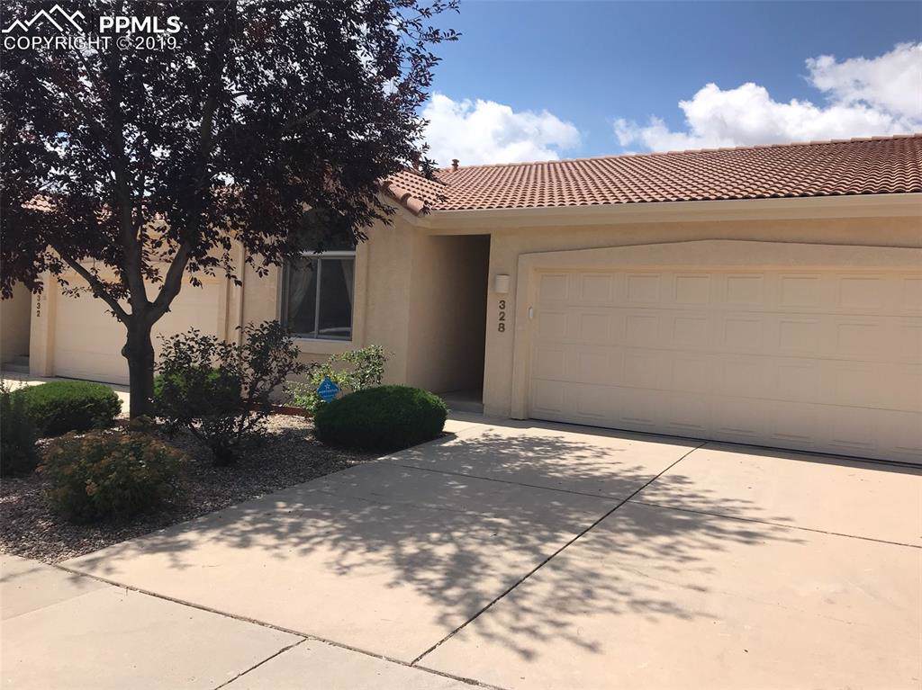 328 Luxury Lane - Photo 1
