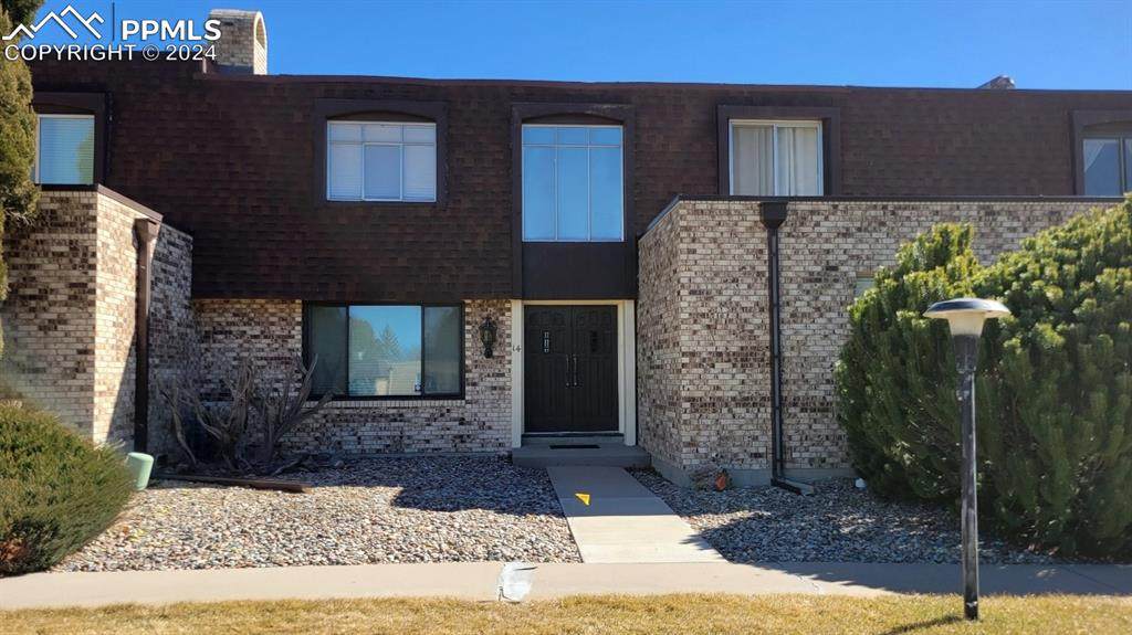 14 Villa Drive - Photo 1