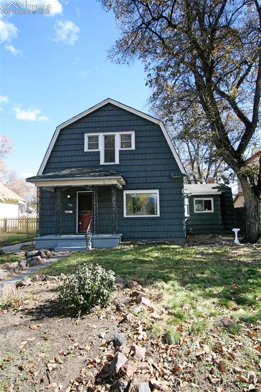 827 Custer Avenue - Photo 1