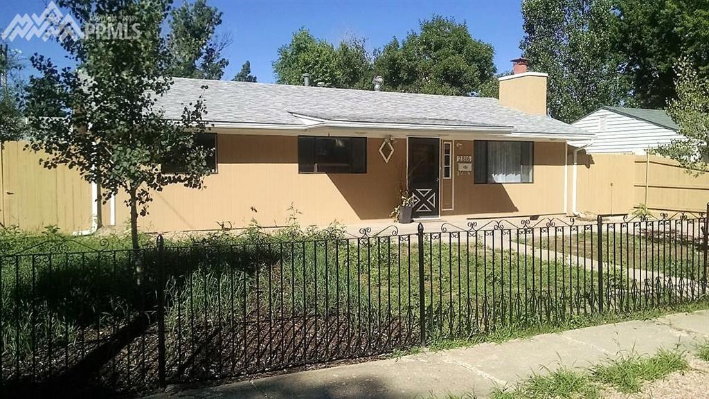 2816 Lark Drive - Photo 1