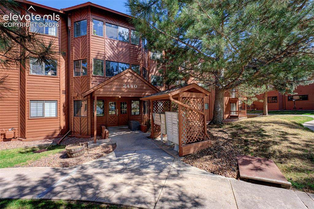 2440 Palmer Park Boulevard - Photo 1