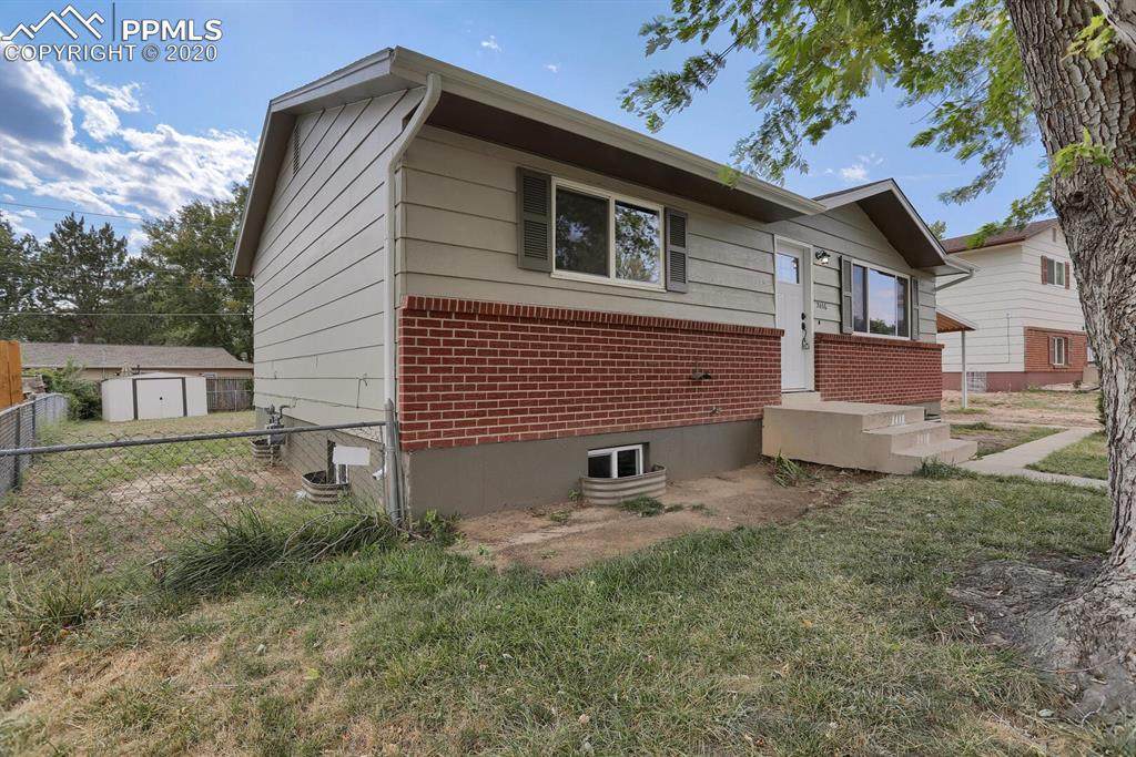 2416 Monterey Road - Photo 1