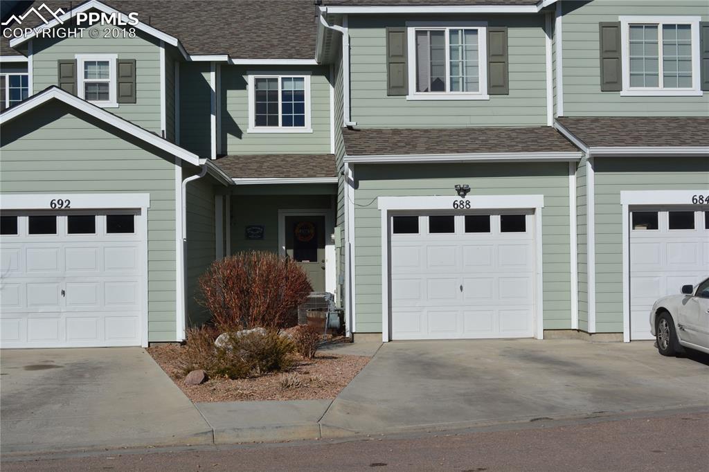 688 Hailey Glenn View - Photo 1