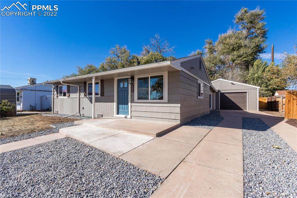 105 Tewa Drive - Photo 1