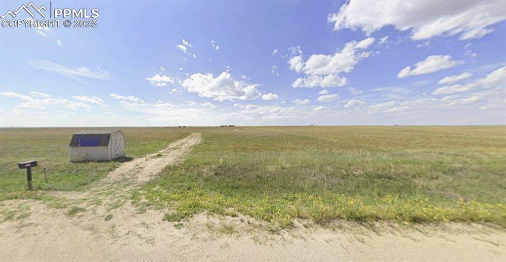 7480 Holtwood Road - Photo 1