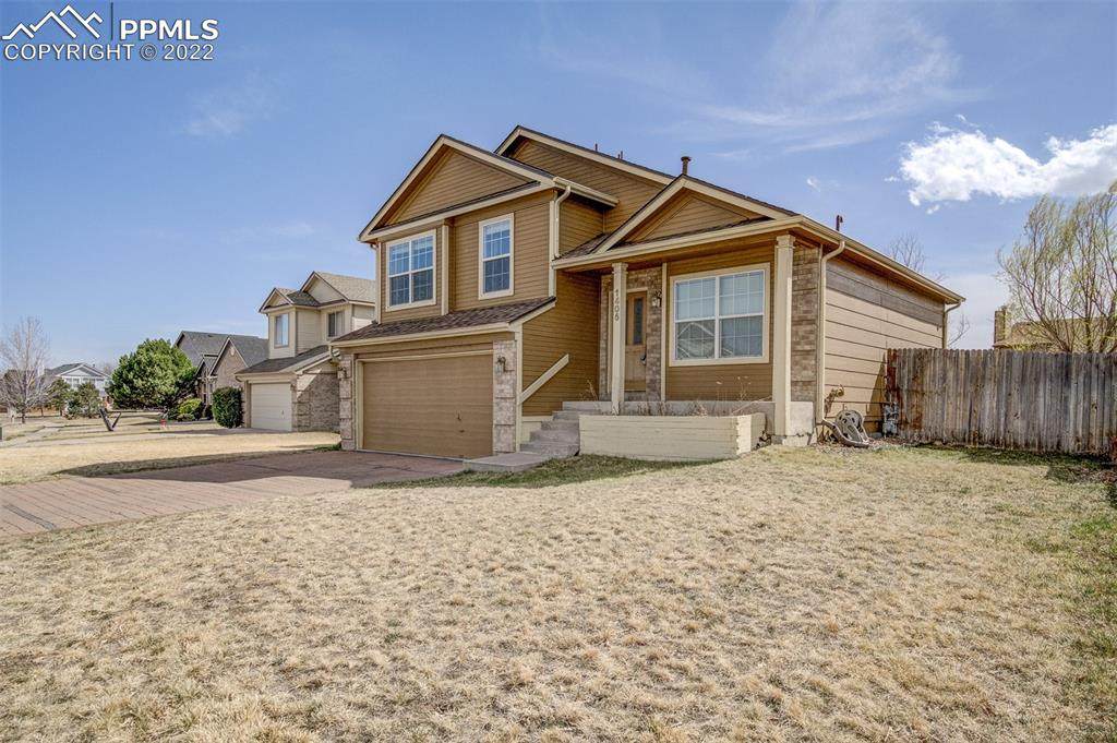 1405 Coolcrest Drive - Photo 1