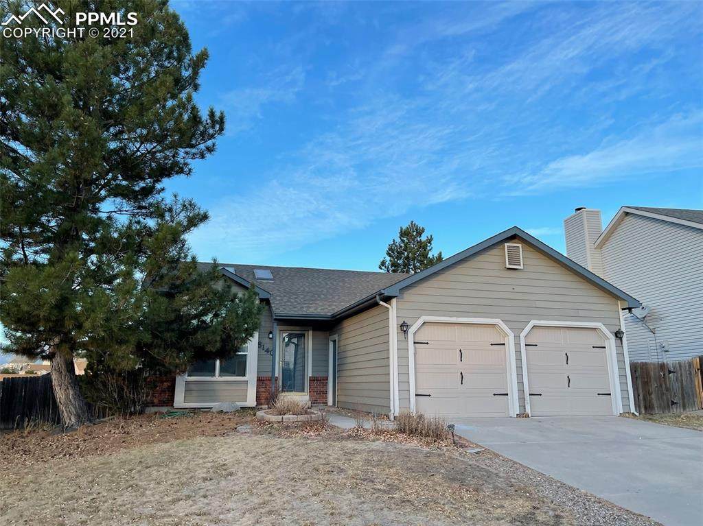 8140 Camfield Circle - Photo 1