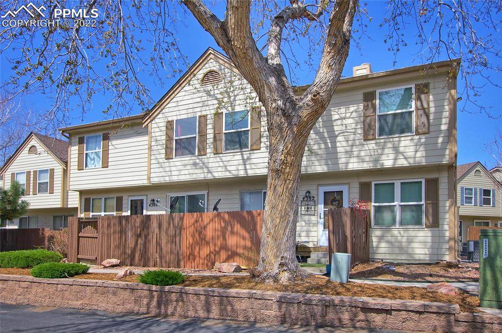 4382 Hawks Lookout Lane - Photo 1