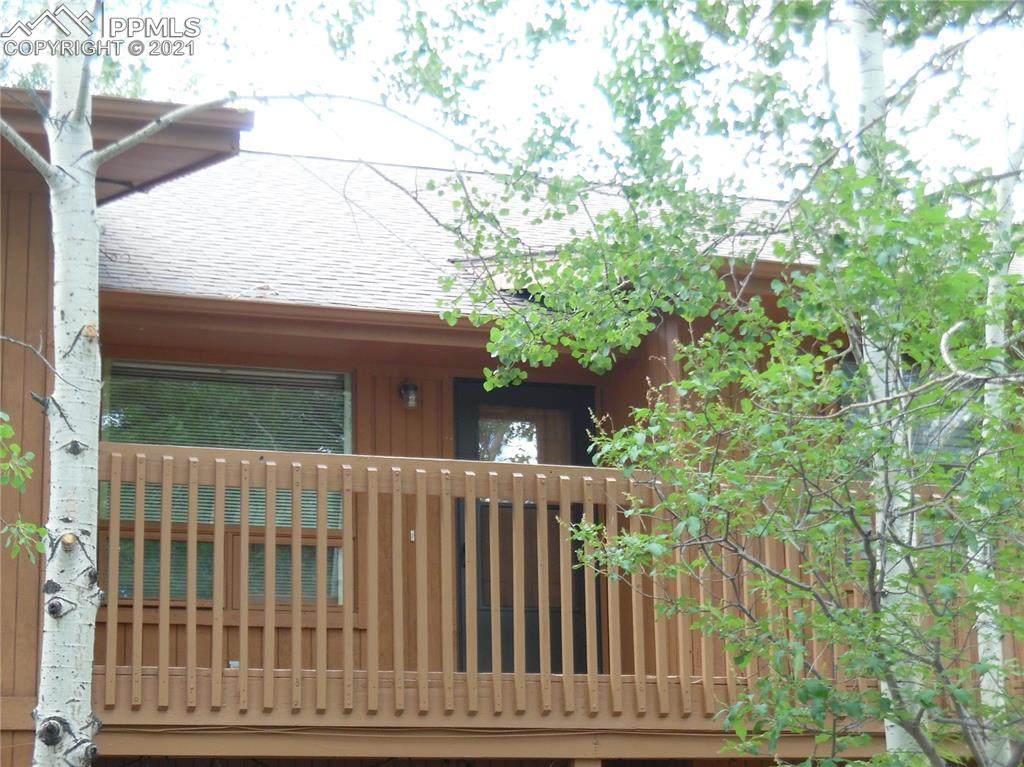 401 Forest Edge Road - Photo 1