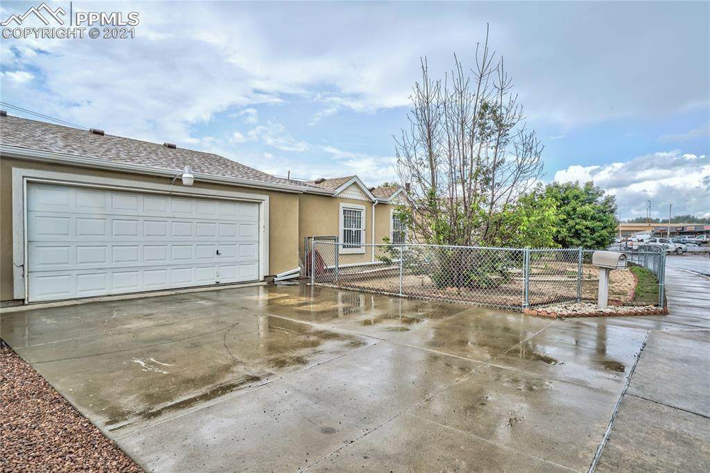 1130 Capulin Drive - Photo 1