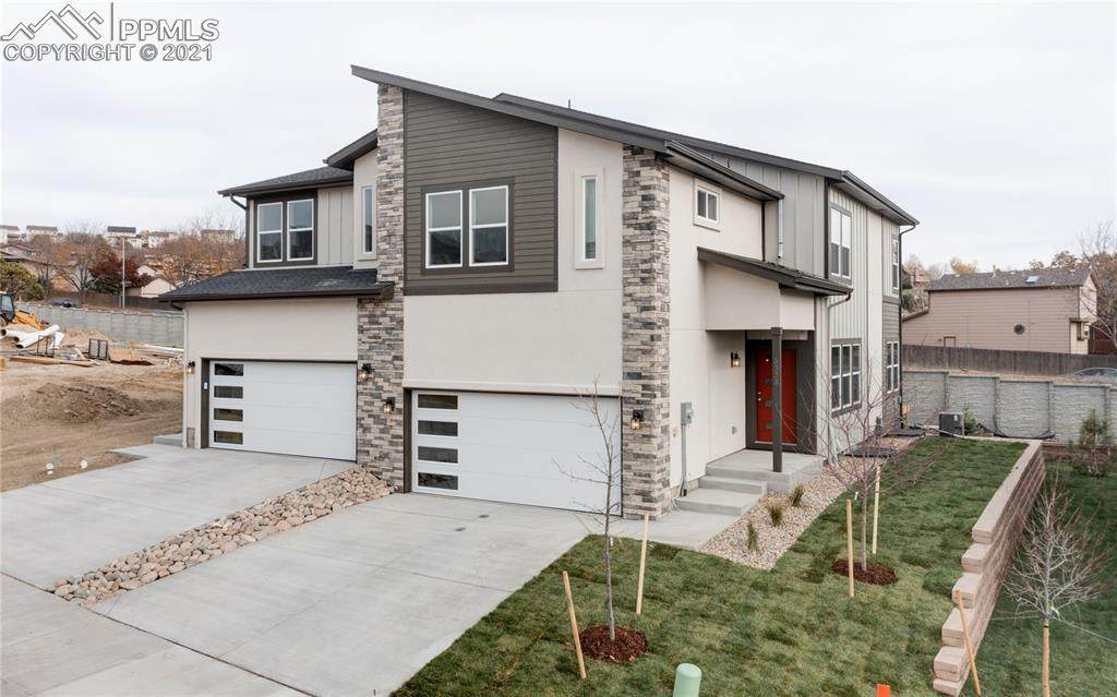 5389 Sky Top Lane - Photo 1