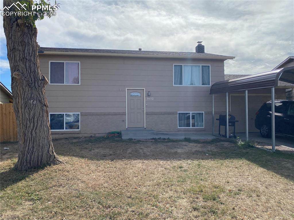 1652 Kensington Drive - Photo 1