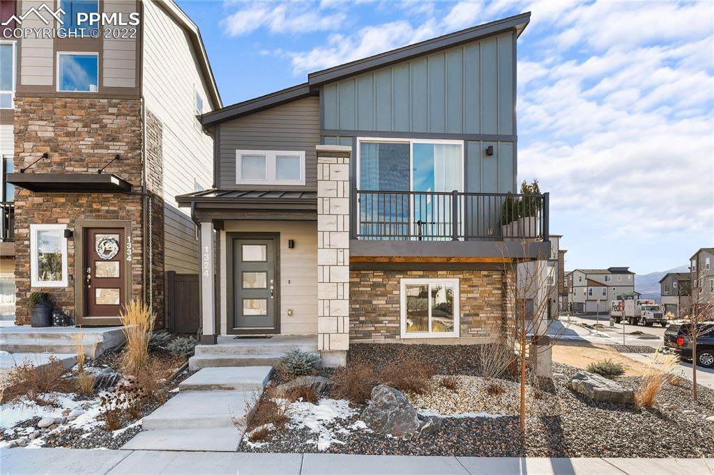 1324 Sunshine Valley Way - Photo 1