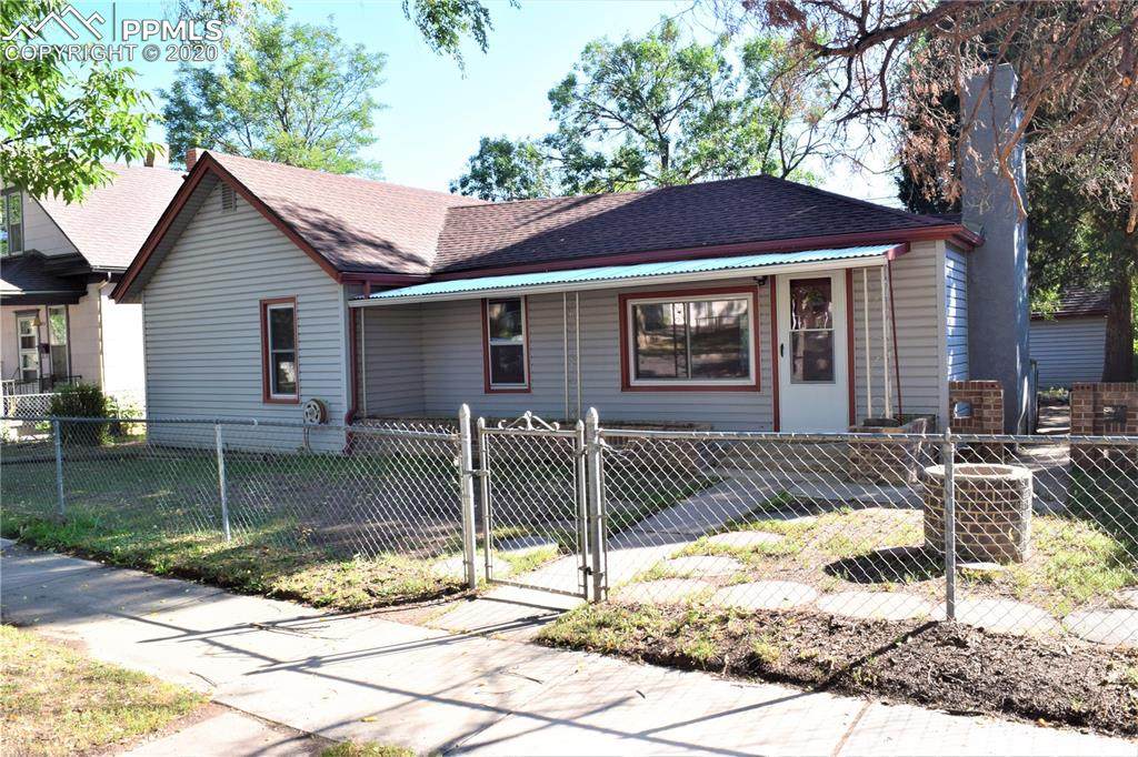 2909 Pikes Peak Avenue - Photo 1