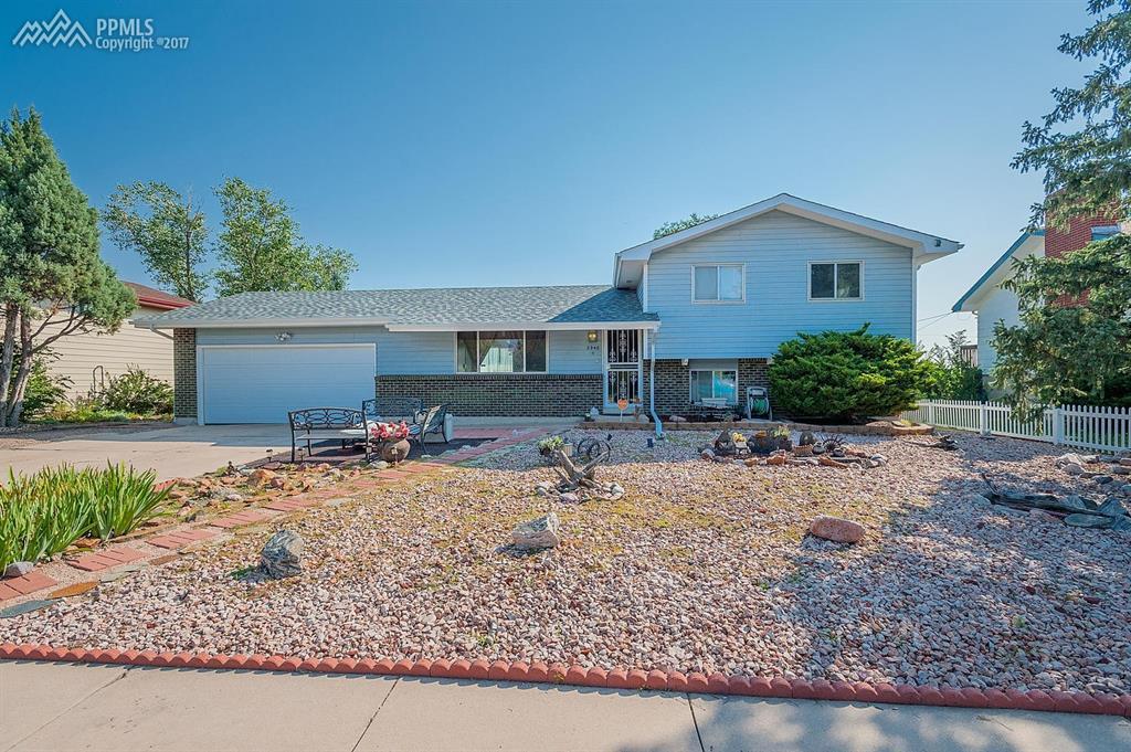 2946 Pinnacle Drive - Photo 1