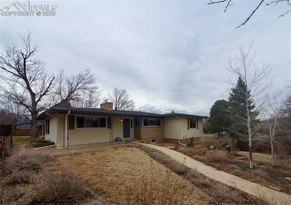 1412 Iowa Avenue - Photo 1