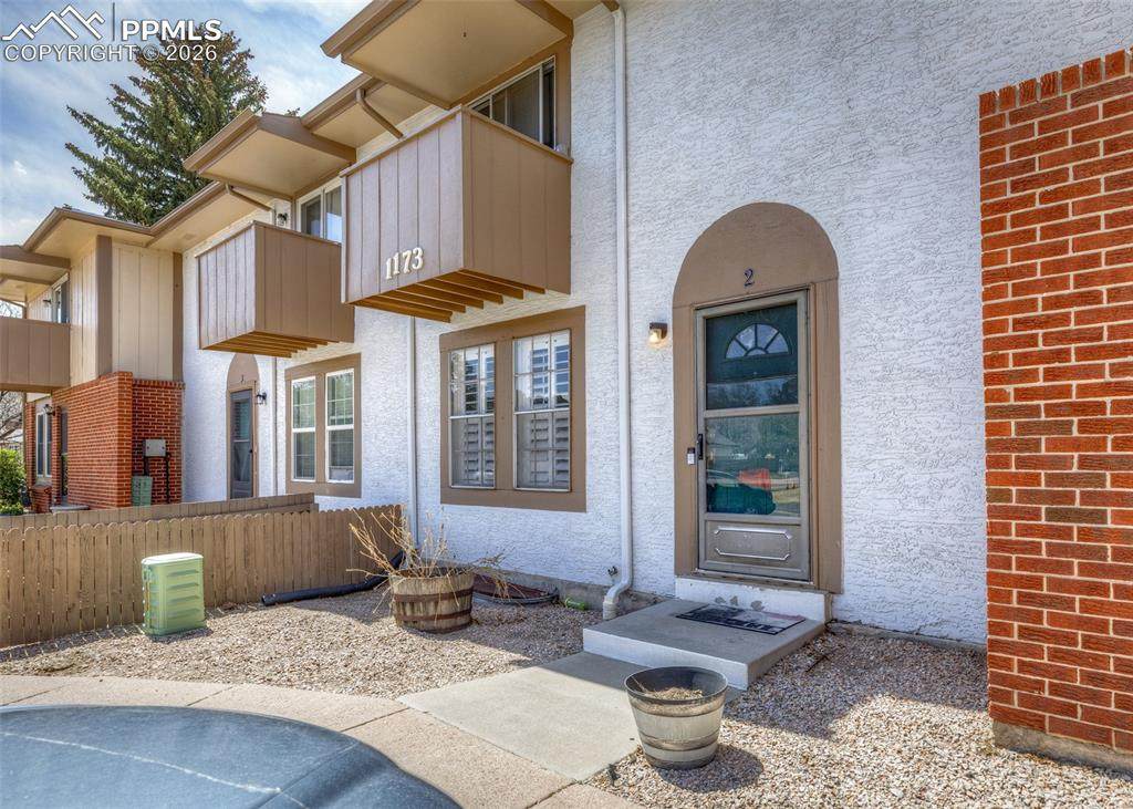 1173 Willow Bend Circle - Photo 1