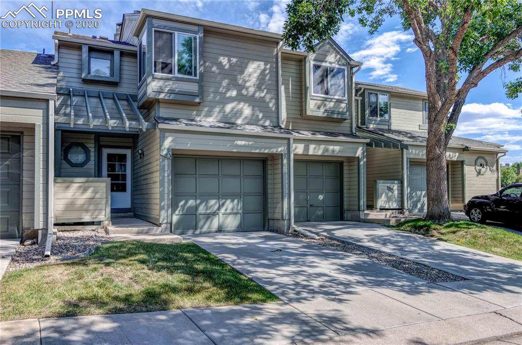 945 Azure Circle - Photo 1