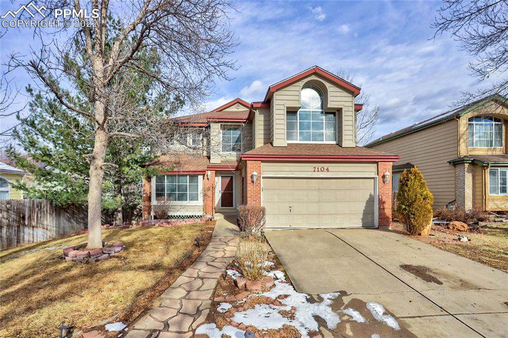 7104 Acoma Way - Photo 1