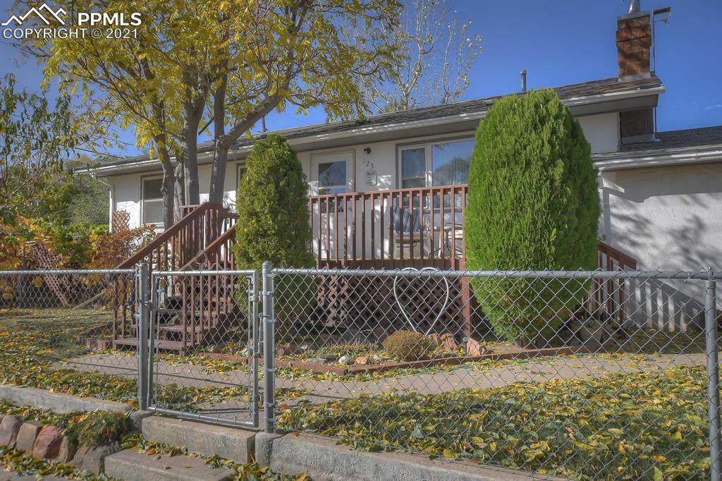 1540 2nd Street - Photo 1