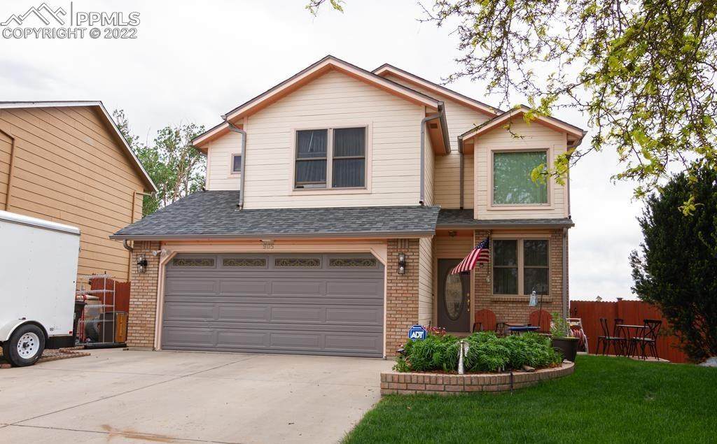 905 Crandall Drive - Photo 1