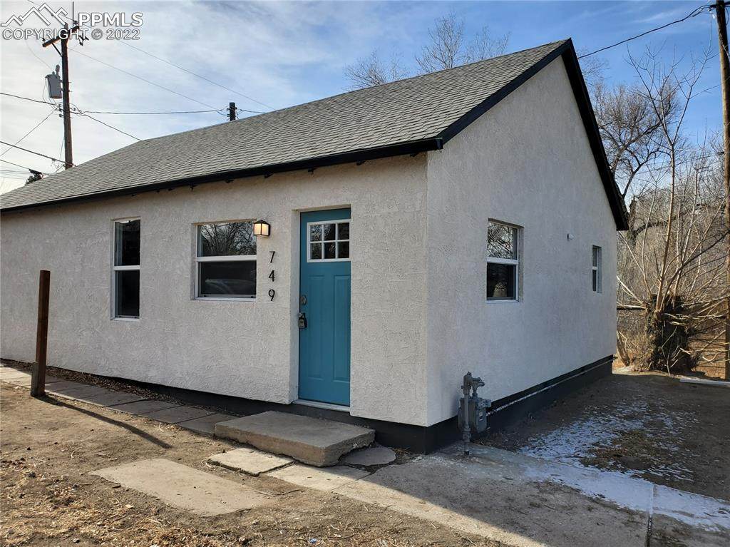 749 Cimarron Street - Photo 1