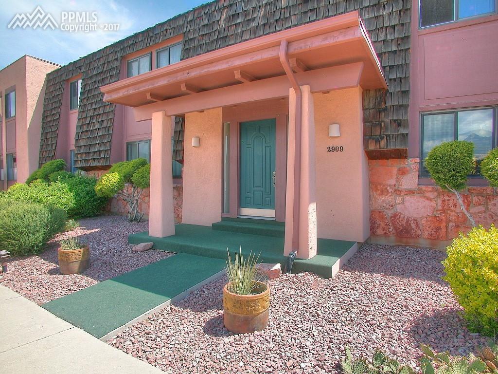 2909 Mesa Road - Photo 1