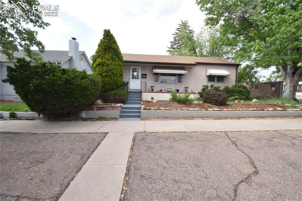 1718 Yampa Street - Photo 1