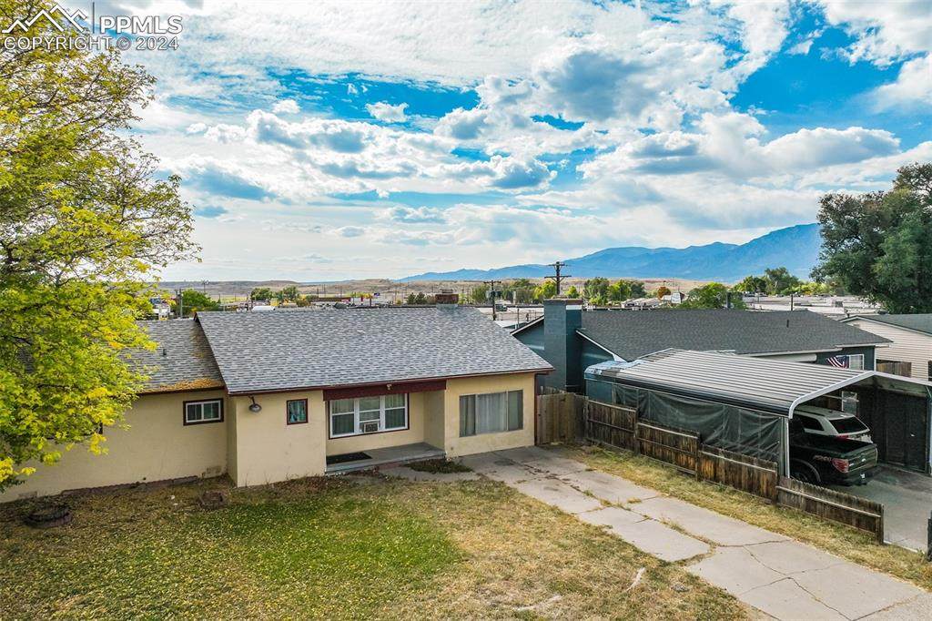 181 Norman Drive - Photo 1