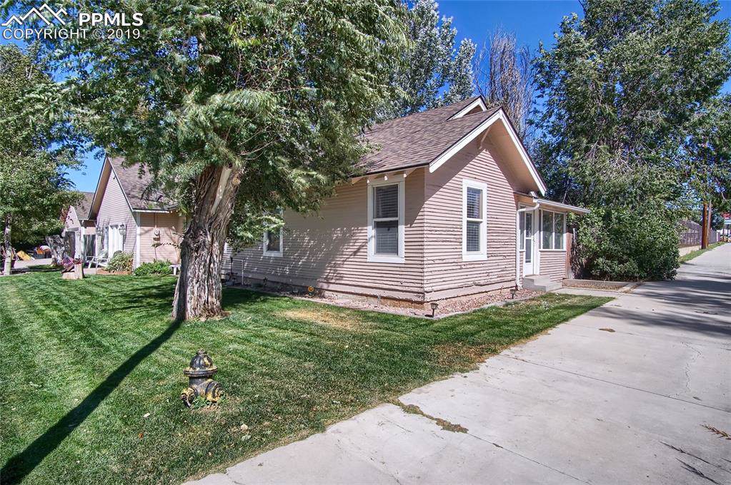 779 5th Street - Photo 1