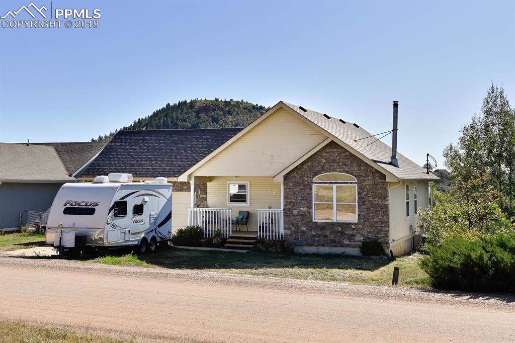 223 Upper Glenway - Photo 1