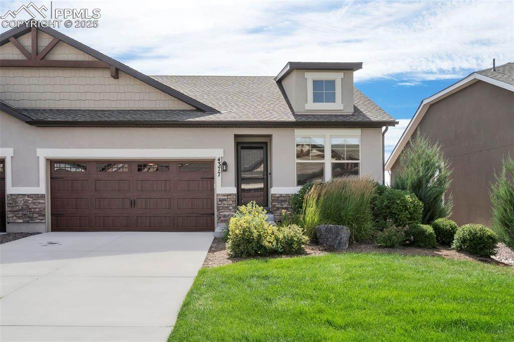 4377 Hessite Loop - Photo 1